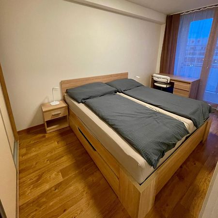 Apartman Astra Sezimovo Usti Екстериор снимка